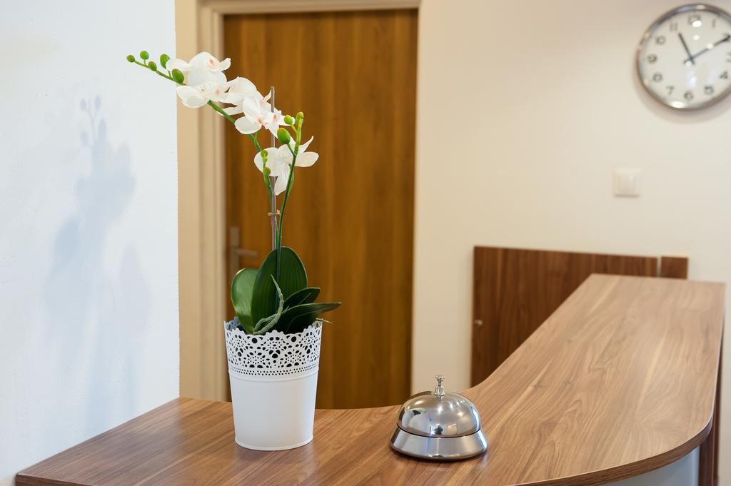 Bed and Breakfast Patra Varsovia Exterior foto
